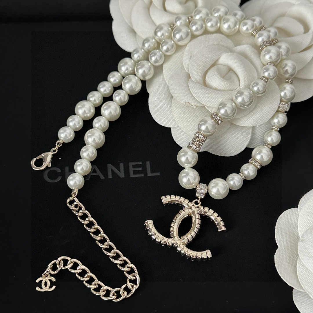 Chanel Necklaces